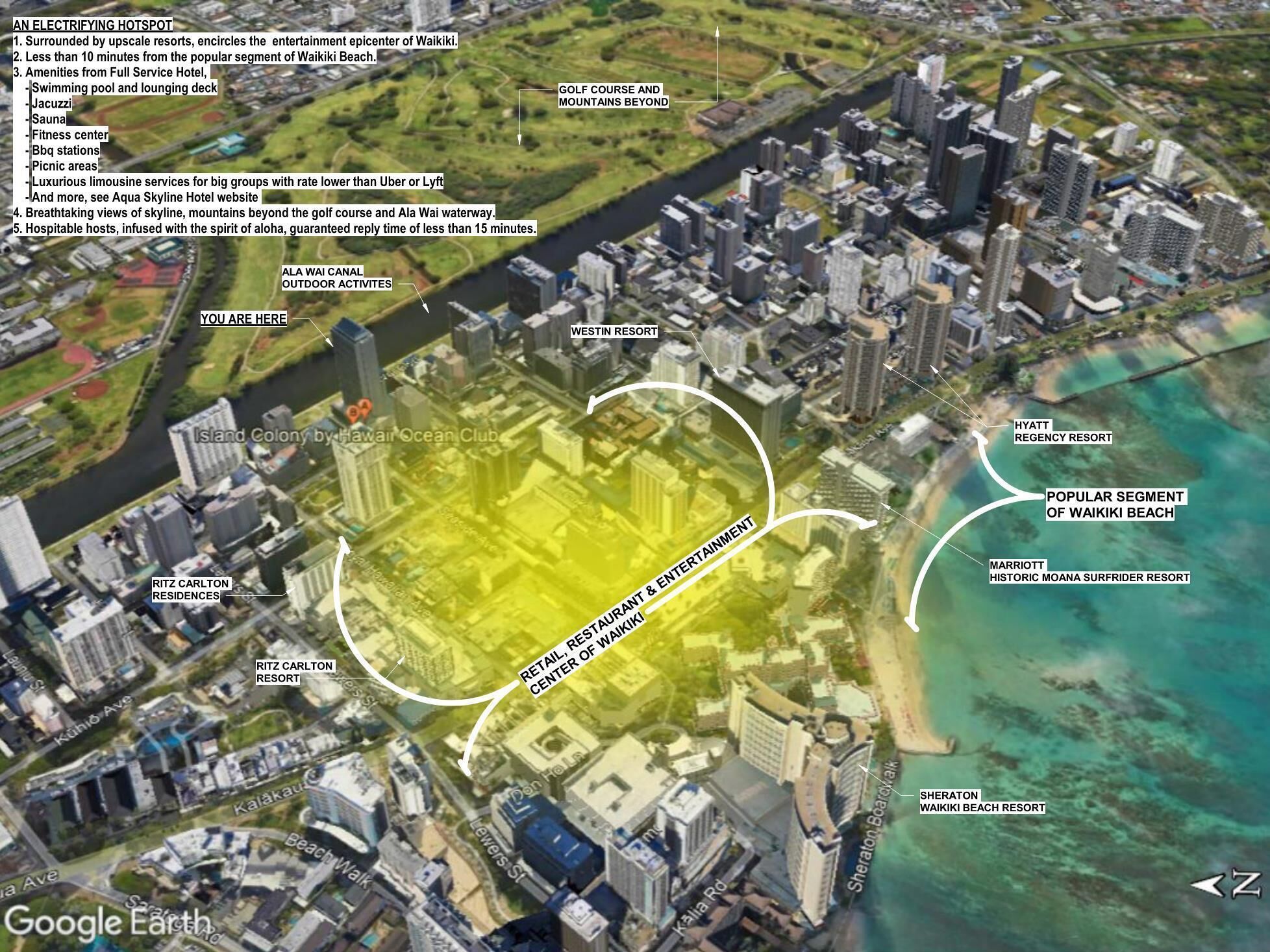 Vista aérea da Praia de Waikiki, com hotéis e serviços próximos.
