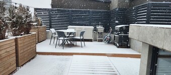 A cozy and stylish apartment with its own terrace.