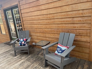 4 bedrooms, desk, iron/ironing board, Internet - The Den - Family Friendly Close to Fiesta Texas (San Antonio)