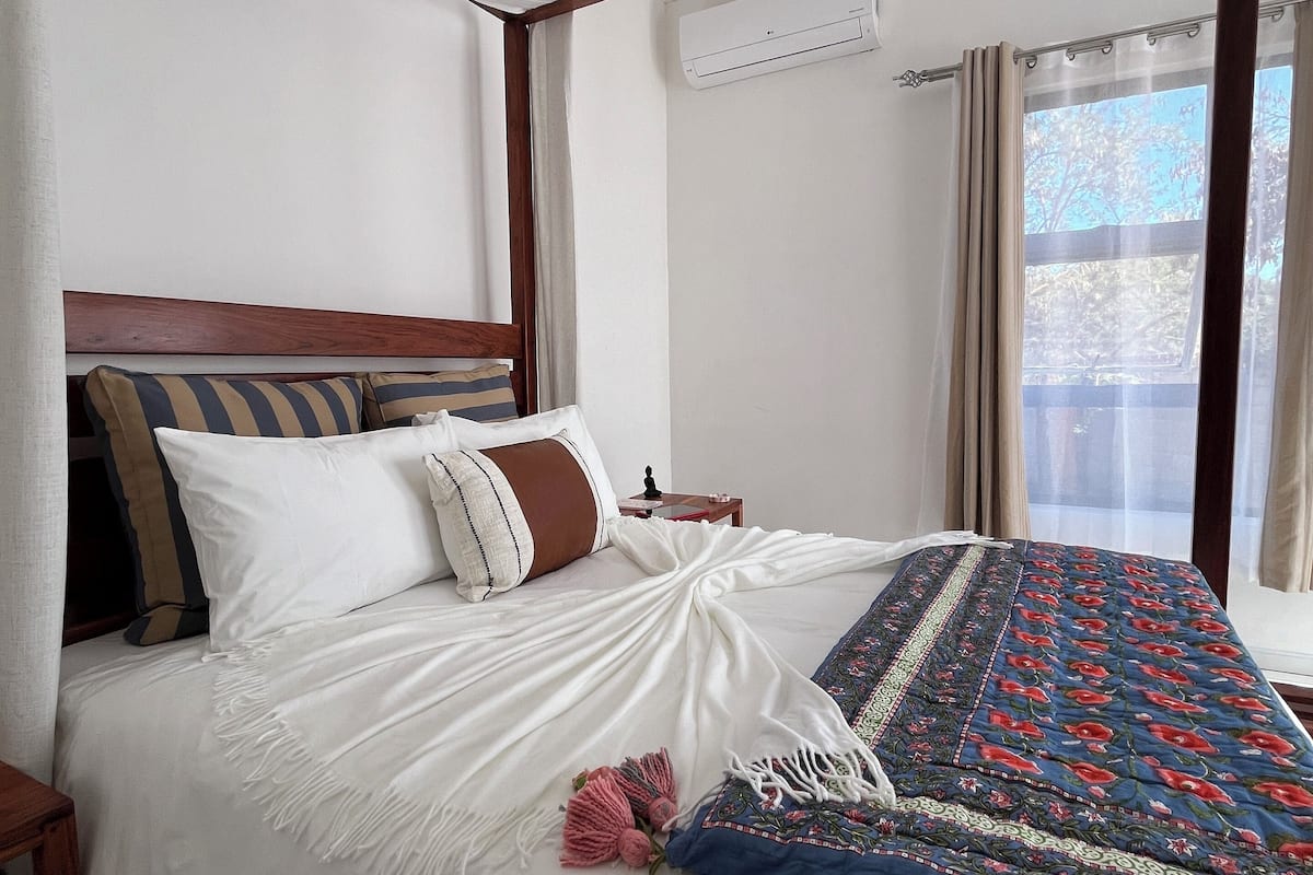 Quarto casal luxo | Individualmente decorados, individualmente mobiliados, escrivaninha