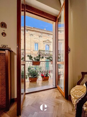 Interior - Refined spacious and comfortable apartment in the center of an ancient village (Atessa)