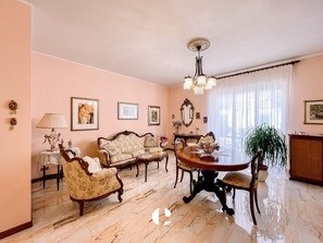 Interior - Refined spacious and comfortable apartment in the center of an ancient village (Atessa)