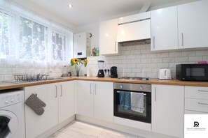 House | Private kitchen - 3-bed House in London Near the O2 Arena & Excel (London)