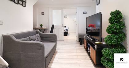 3-bed House in London Near the O2 Arena & Excel
