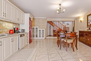 Microones, forn i rentaplats 