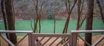 The Ranch at River's Bend- Cabin 3-Ritz on the River