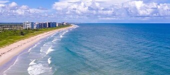 Sandy Shores 2BR Beach Getaway and Surf Spot