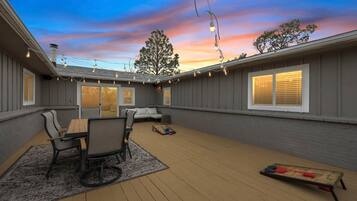 House | 4 bedrooms, Internet