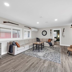 Apartment | 8 bedrooms, Internet - 8BD Grand Canyon Ranch - Sleeps 22 (Williams)