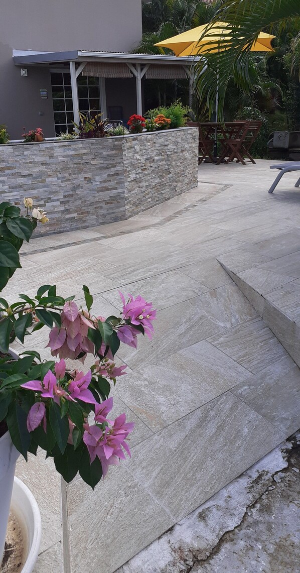 Exterior detail - Ti Kay Dou Piscine Incluse (RIVIERE-SALEE)