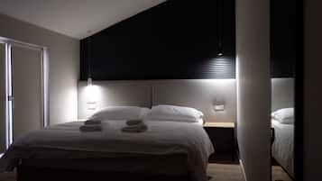 Room | 1 bedroom, iron/ironing board, free WiFi