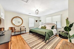 3 bedrooms, iron/ironing board, travel cot, WiFi