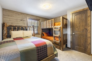 2 Schlafzimmer, Bügeleisen/Bügelbrett, Reisekinderbett, kostenloses WLAN