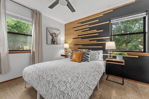 4 habitaciones, caja de seguridad en la habitación y escritorio