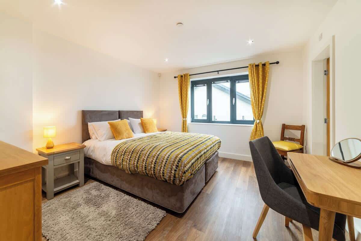 4 bedrooms, iron/ironing board, travel cot, WiFi