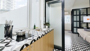 シティ スタジオ クイーンベッド 1 台 禁煙 キッチン | 専用キッチン | 小型冷蔵庫、コンロ、炊飯器、クリーニング用品