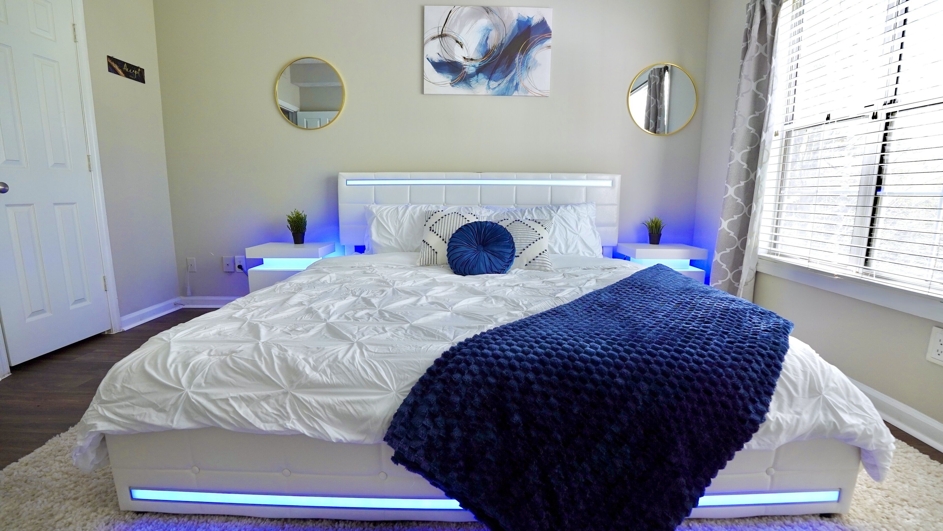 1 bedroom, in-room safe, desk, iron/ironing board