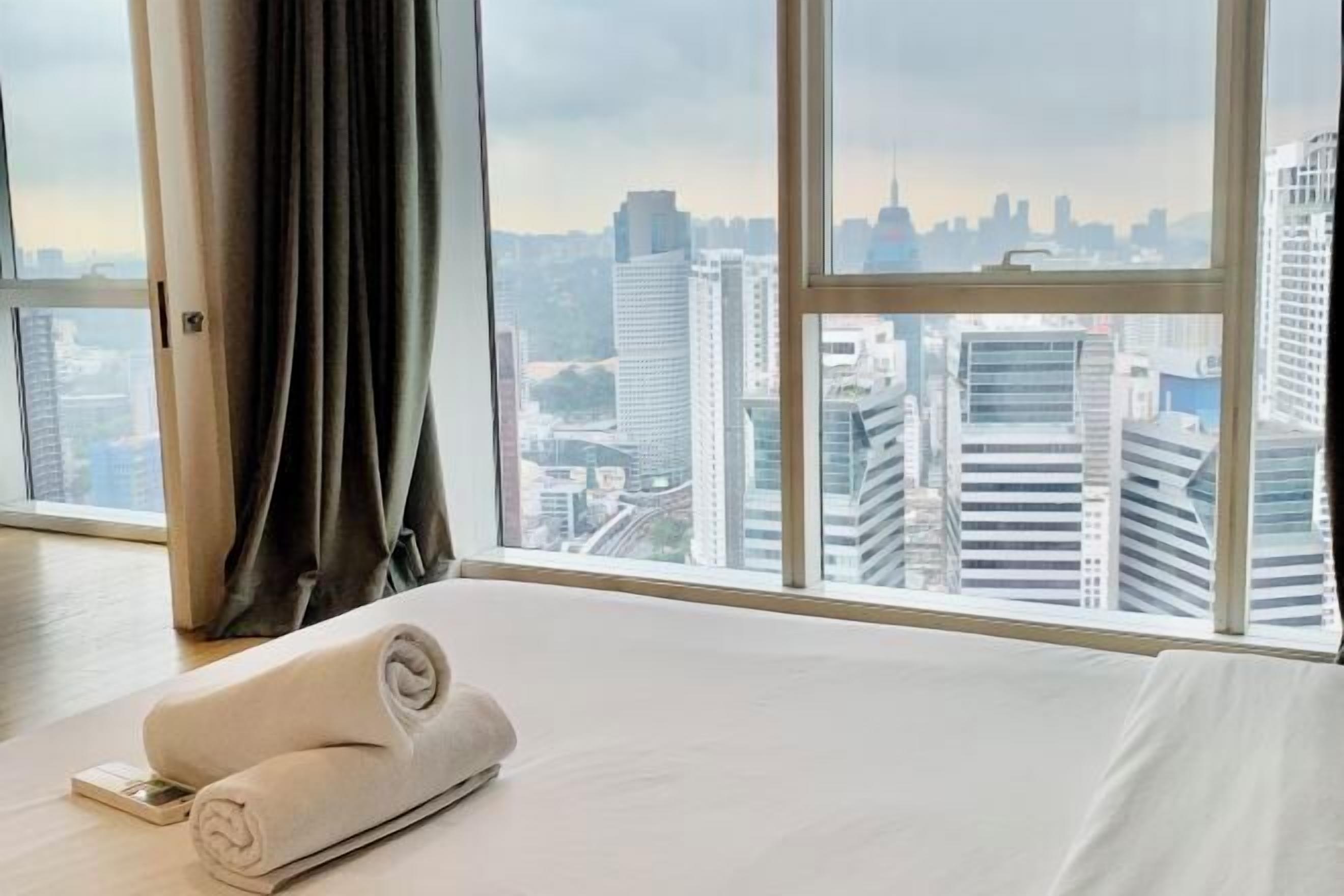 Memory-foam beds, individually decorated, individually furnished