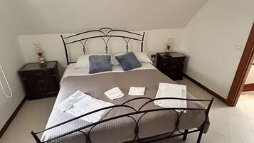 2 camere, ferro/asse da stiro, Wi-Fi, lenzuola