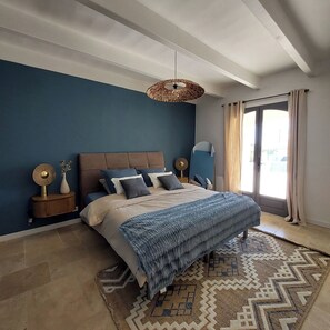 4 Schlafzimmer, Bügeleisen/Bügelbrett, Reisekinderbett, kostenloses WLAN