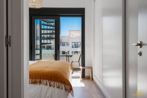 2 bedrooms, iron/ironing board, WiFi, bed sheets - Bella Penthouse Estepona (Estepona)