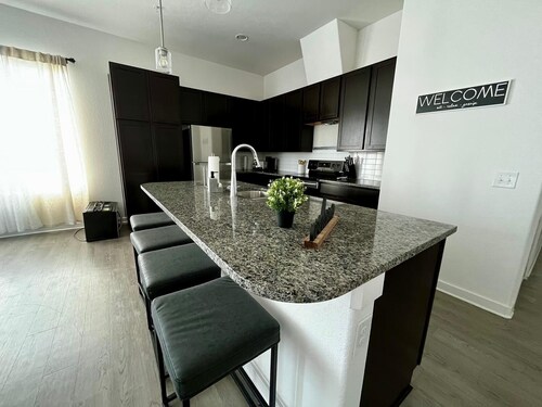 Bright & Cozy 1BHK with 1.5 Baths in Leander