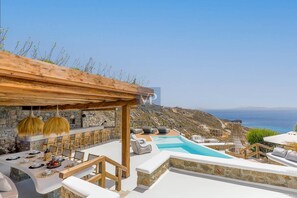 Vila | Piscina