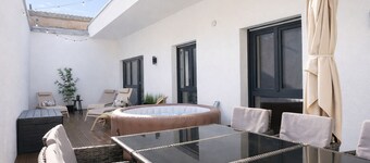 MT Living Große Terasse - Whirlpool