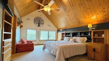 3 bedrooms, iron/ironing board, travel cot, free WiFi