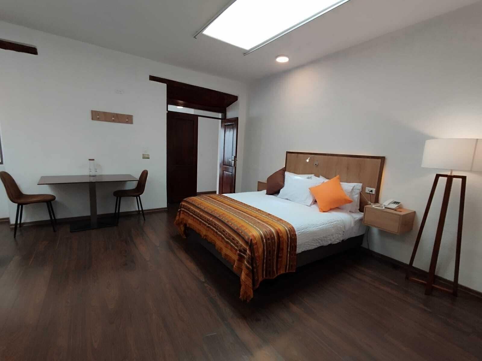 Studiosuite – standard | Sengetøy av topp kvalitet, dundyner og senger med Select Comfort-madrass