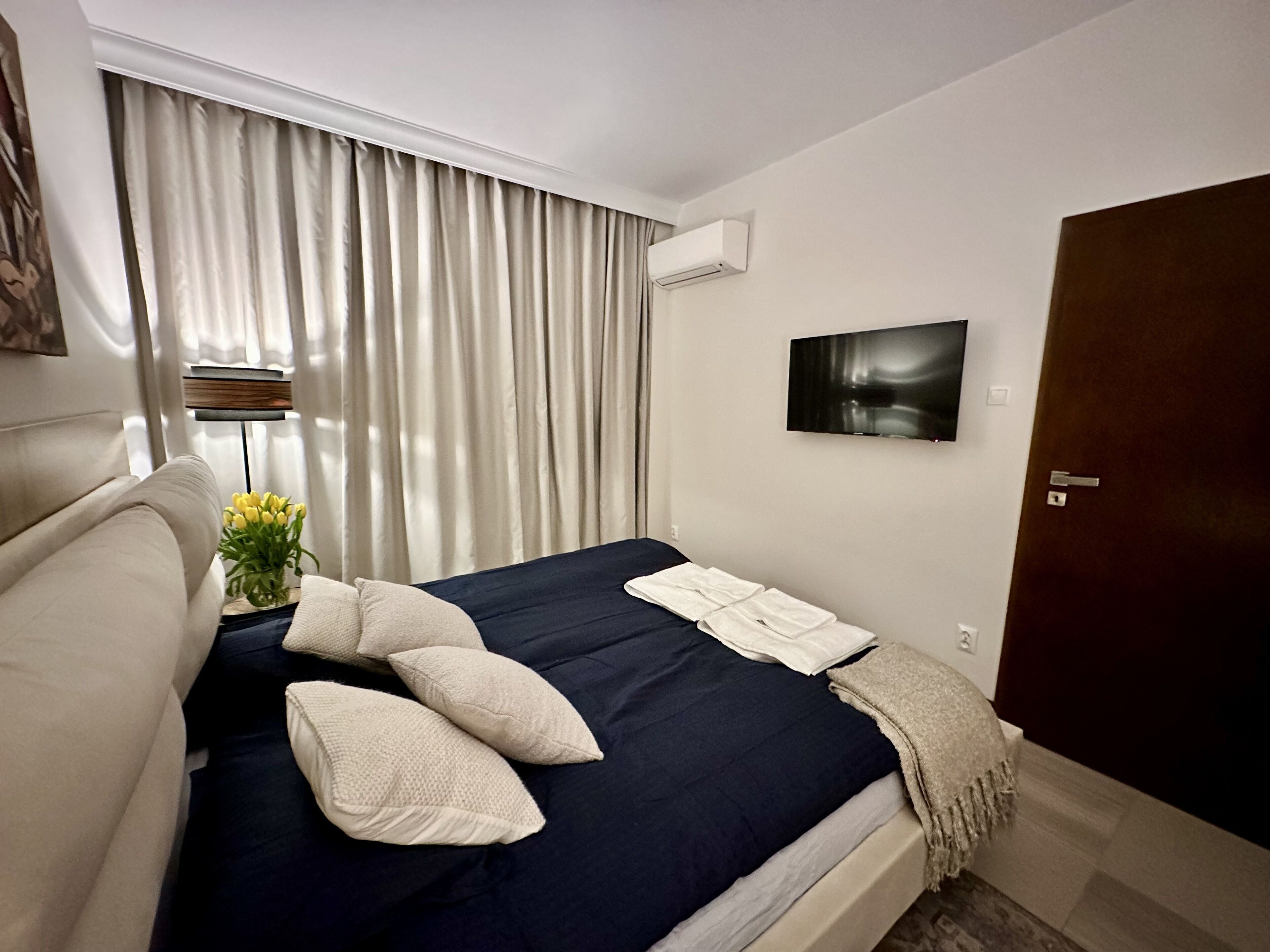 3 Schlafzimmer, Schreibtisch, Bügeleisen/Bügelbrett, kostenloses WLAN