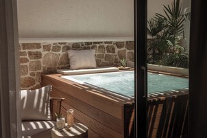 Habitación triple, bañera de hidromasaje