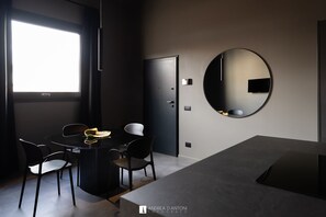 Dining - GREY LOFT luxury suite (Pontedera)