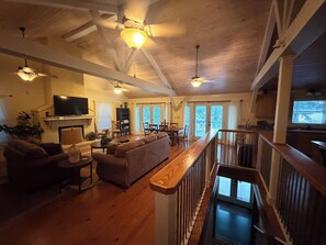 Unclassified image, 3 of 31, button - A beautiful piece of Heaven on the waterfront (scottsboro)