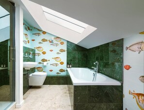 Een douche, een haardroger