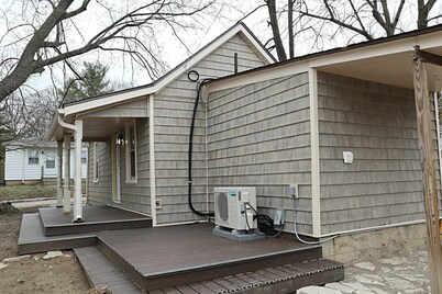 Cowboy Cottage country charm in the city