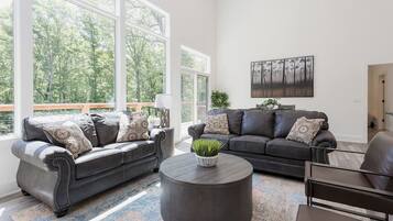 Smart-TV og stereoanlegg