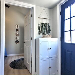 Interior - New, Eco-friendly, Mountain Views, Peaceful Backyard, King Bed, Dog Friendly  (Colorado Springs)