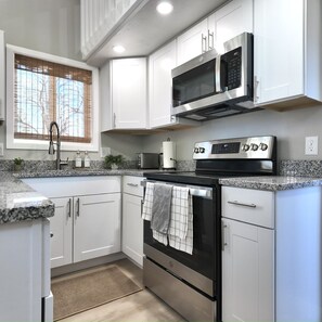 Fridge, microwave, oven, stovetop - New, Eco-friendly, Mountain Views, Peaceful Backyard, King Bed, Dog Friendly  (Colorado Springs)