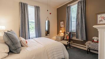 1 bedroom, iron/ironing board, travel crib, free WiFi