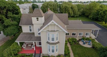 Lake Erie’s Hidden Gem Awaits You In Marblehead!