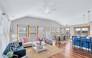 Smart TV, fireplace, video games, DVD player