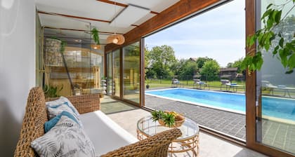 Gorgeous home in Puscine with sauna