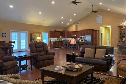 Grandview Acres Lodge