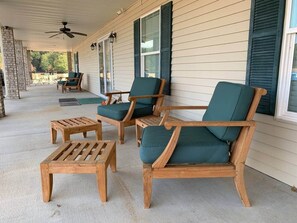 Terrace/patio - Grandview Acres Lodge (DeWitt)