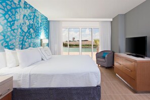 Suite | Minibar, in-room safe, desk, laptop workspace - Corallium Hotel & Villas Bonaire (Kralendijk)