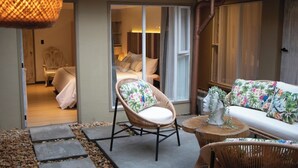 Rom – standard, privat bad | Terrasse/patio