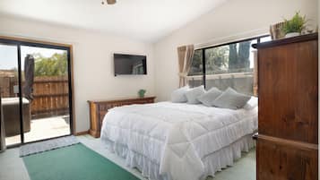 1 camera, una scrivania, ferro/asse da stiro, Wi-Fi gratuito