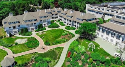 Water's Edge Resort & Spa May 23, 2025 - May 30, 2025