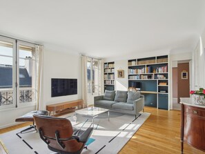 Fernseher